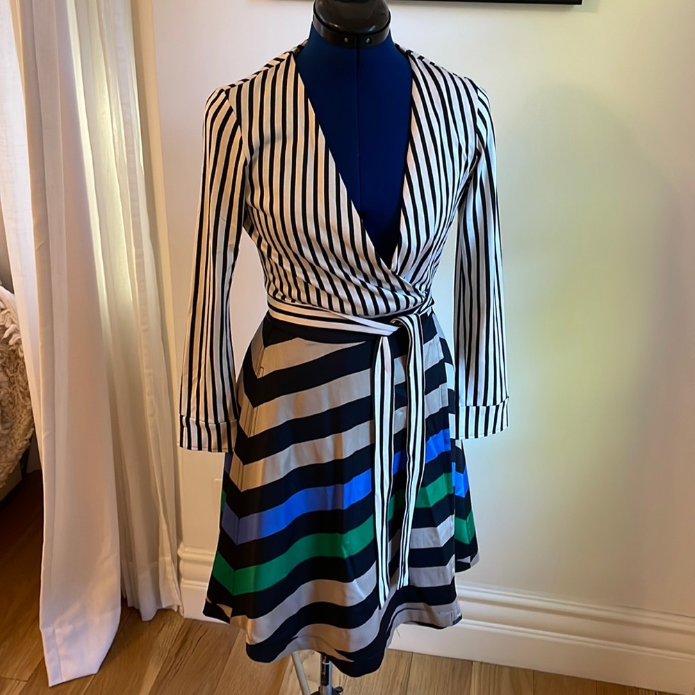 Diane con Furstenberg dress